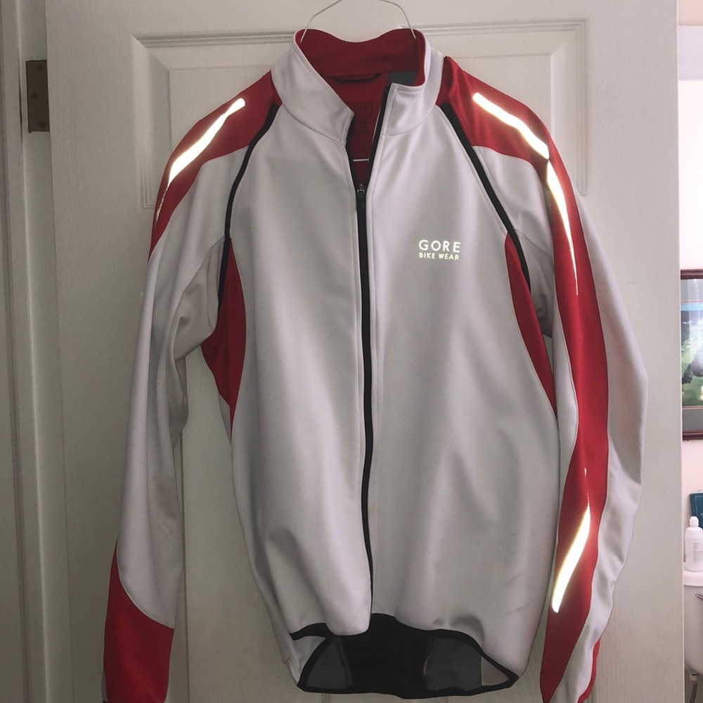 Gore windstopper softshell bike wear